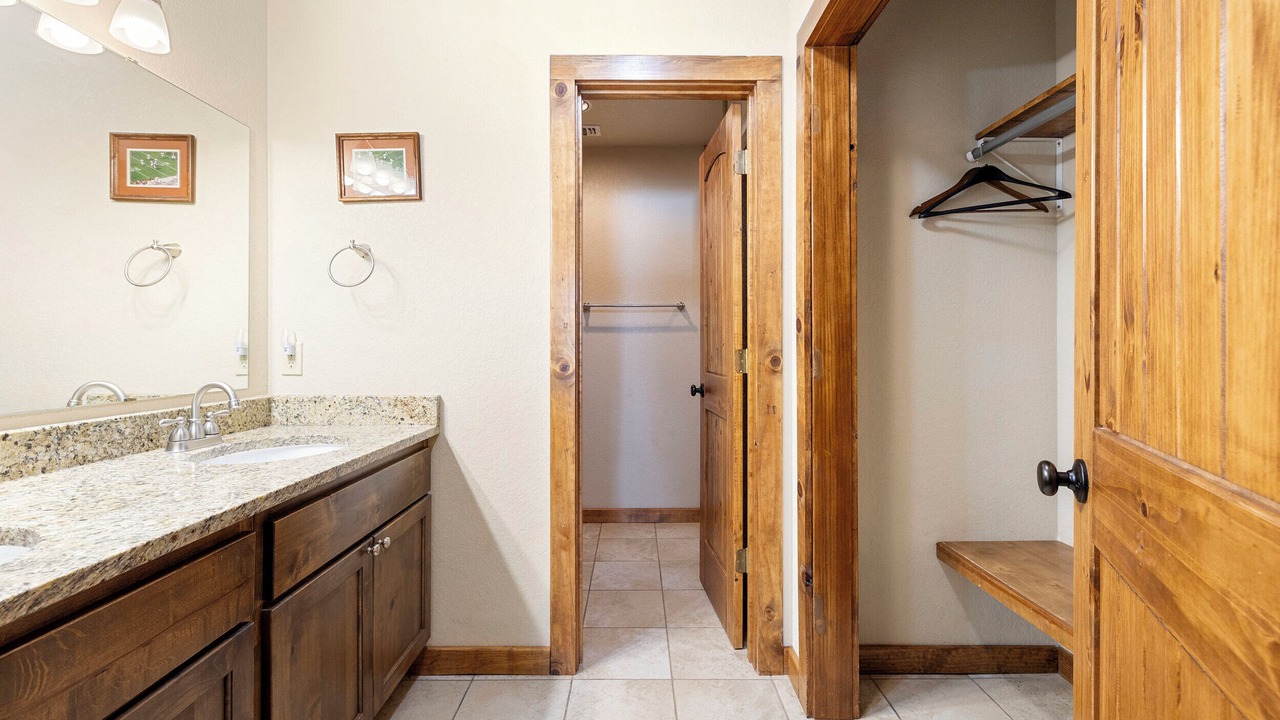 Photo of Bathroom in Concan