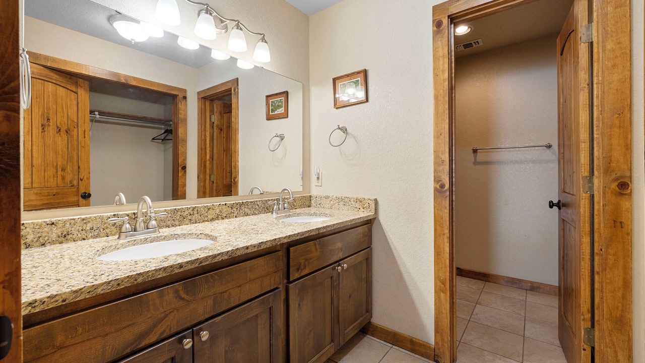 Photo of Bathroom in Concan