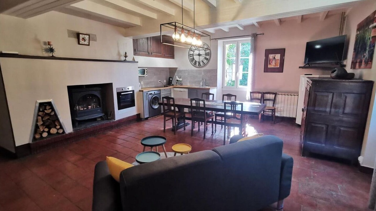 Photo of Livingroom in Saint-Jean-le-Comtal
