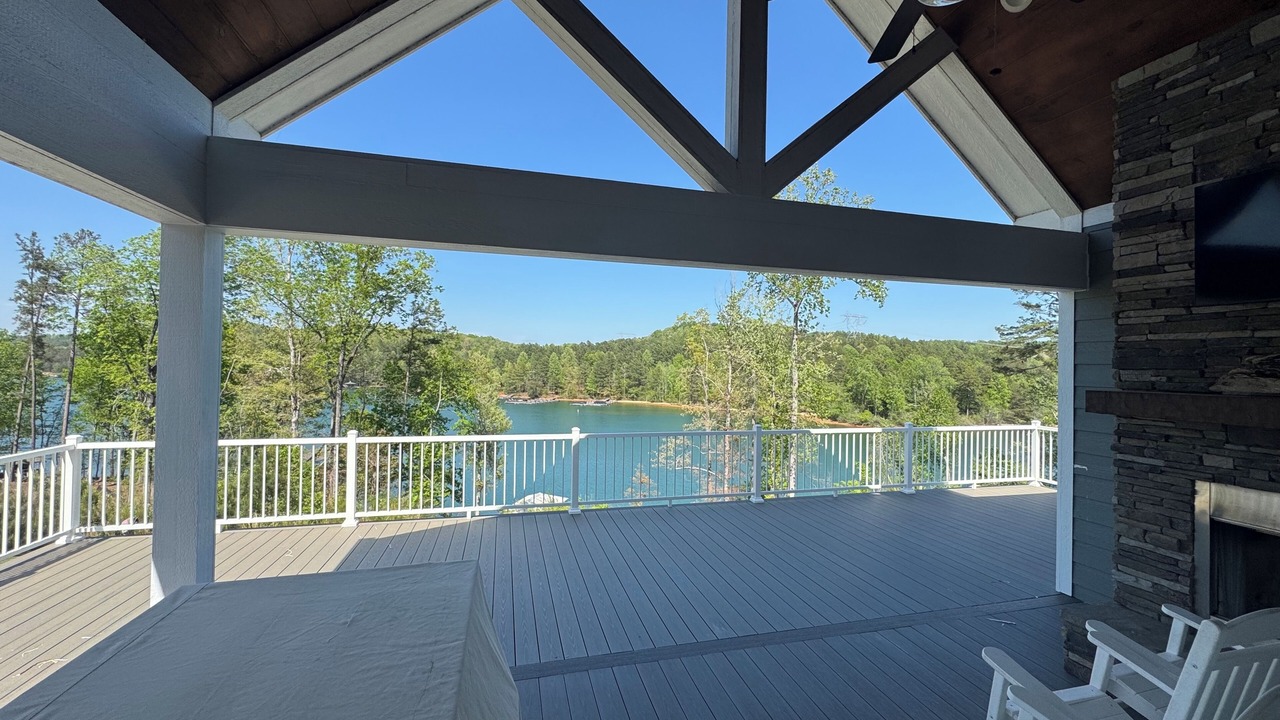 Photo of Patio Balcony in Six Mile