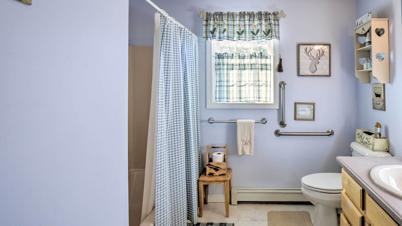 Photo of Bathroom in Center Ossipee