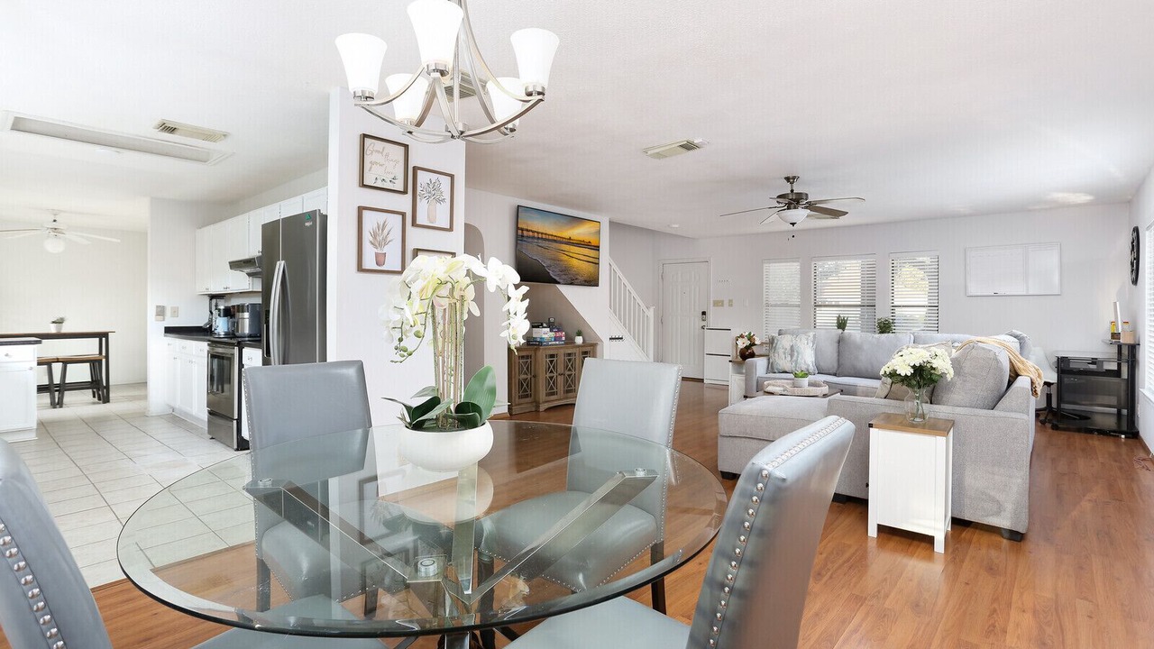 Photo of Livingroom in Wetmore