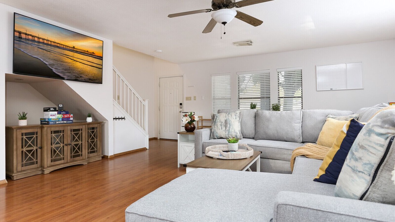Photo of Livingroom in Wetmore