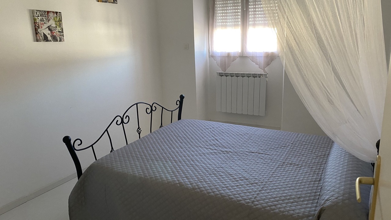 Photo of Bedroom in Lesparre-Medoc