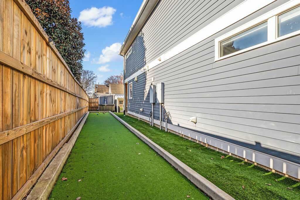 Photo of Outdoor in Germantown