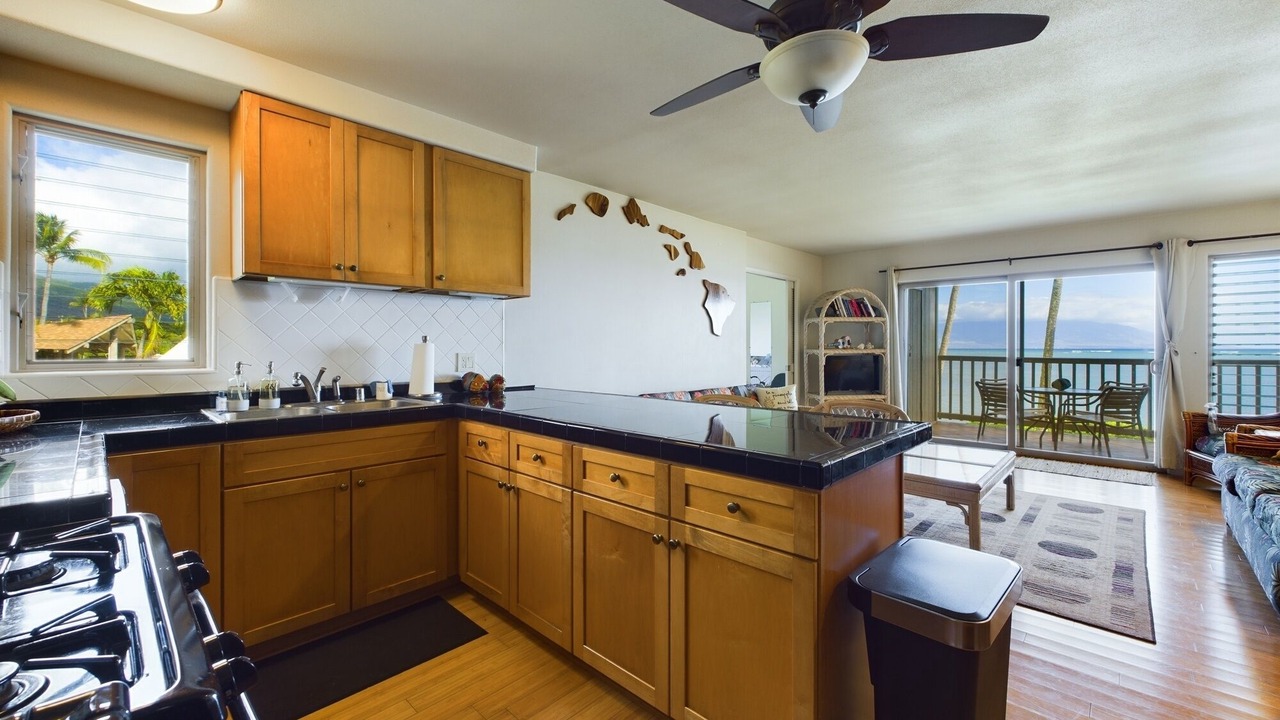 Photo of Kitchen in Ualapue