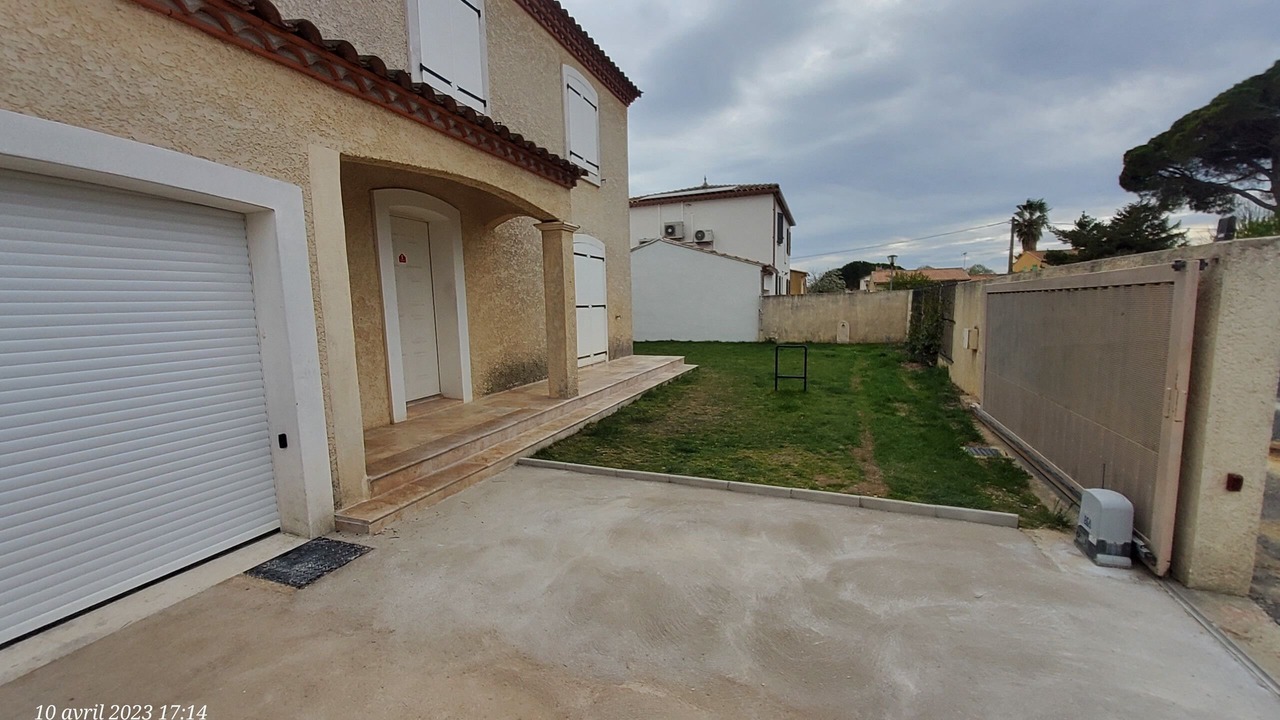 Photo of Outdoor in Milhaud
