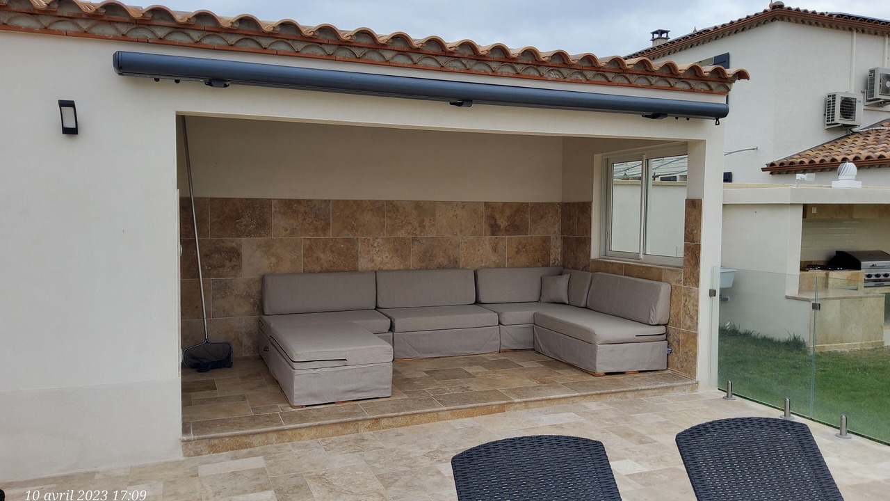 Photo of Patio Balcony in Milhaud