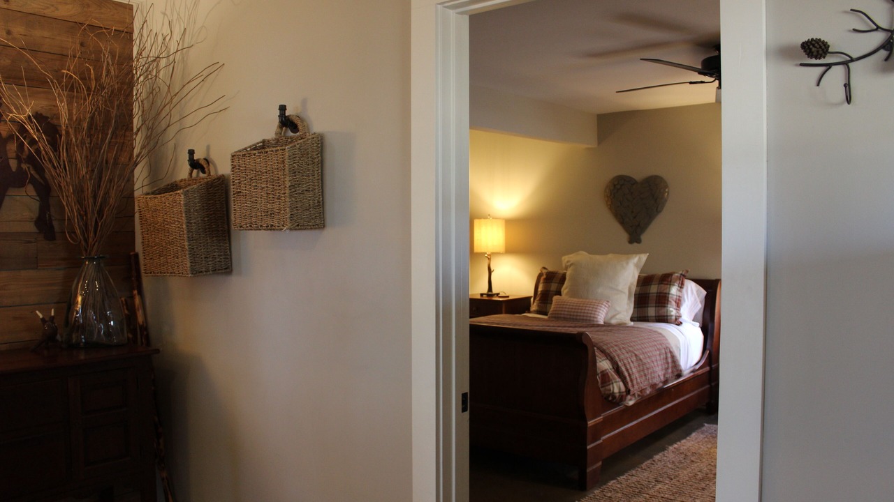 Photo of Bedroom in Lookout Mountain