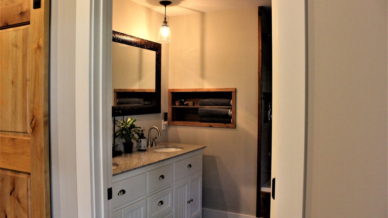 Photo of Bathroom in Lookout Mountain
