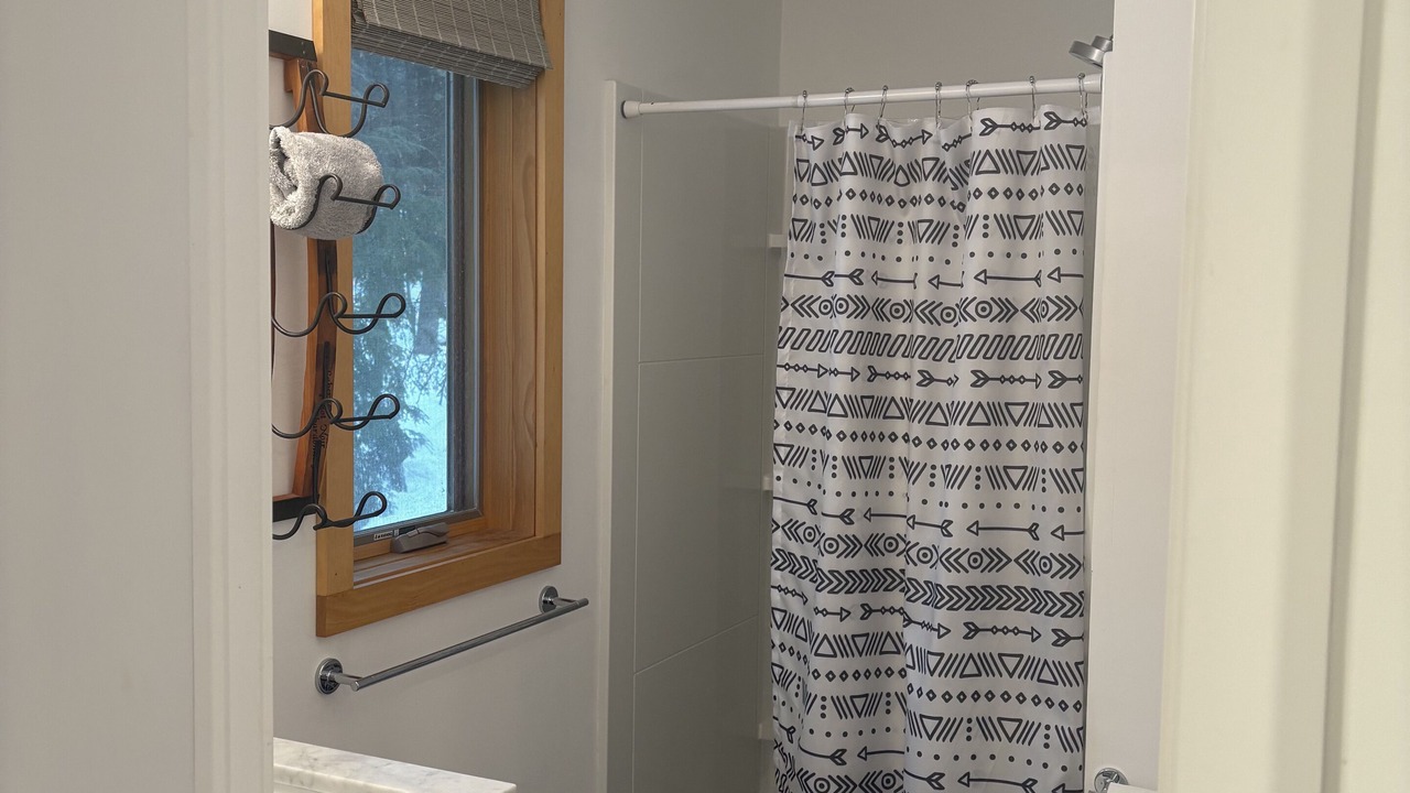 Photo of Others in Londonderry