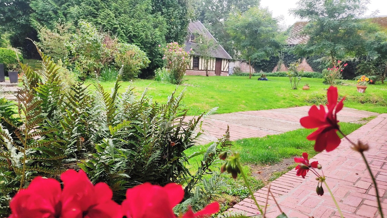 Photo of Outdoor in Le Gros-Theil