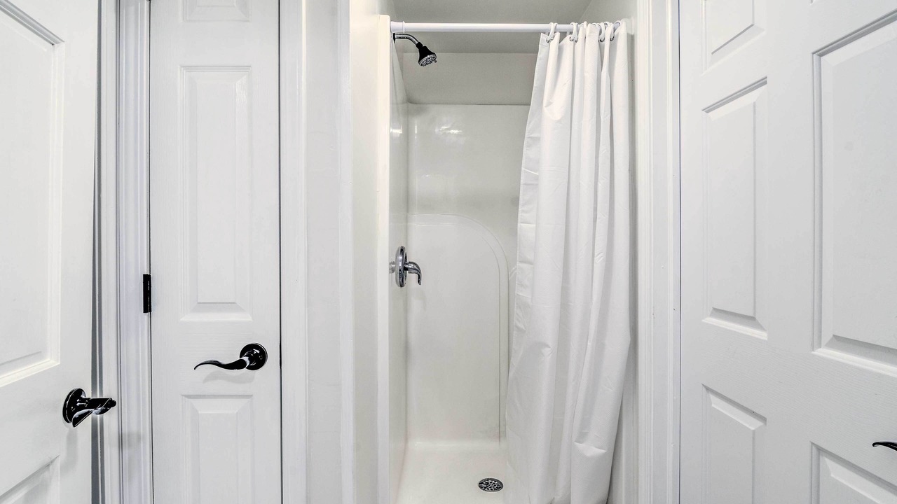 Photo of Bathroom in Town of Reading