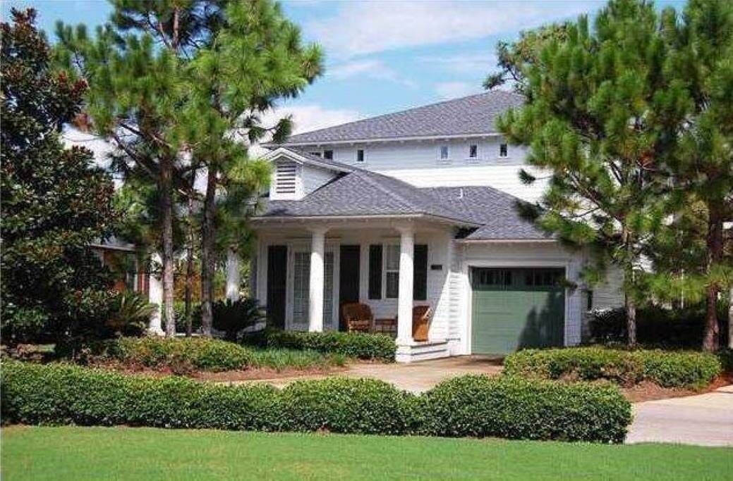 Photo of Others in Laurel Grove