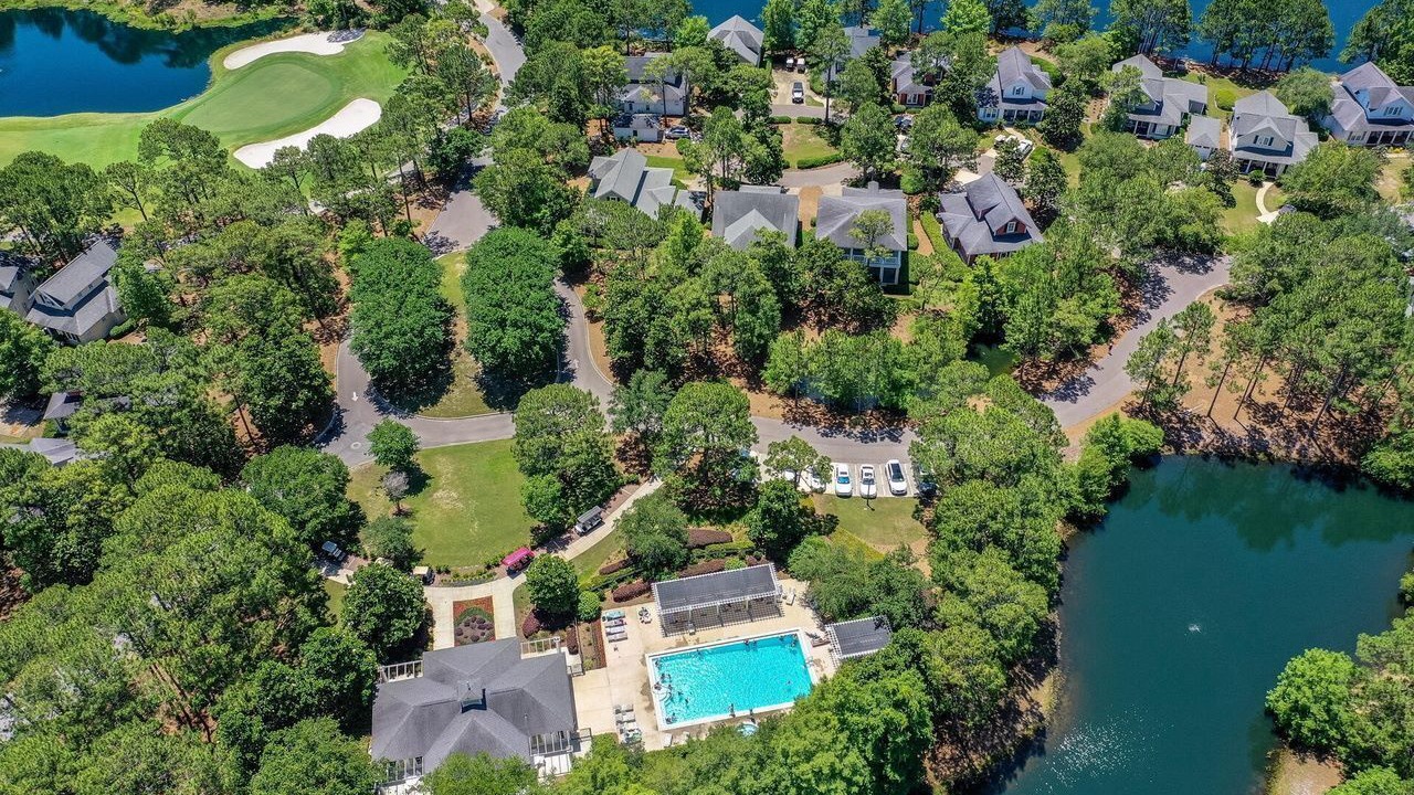 Photo of Outdoor in Laurel Grove
