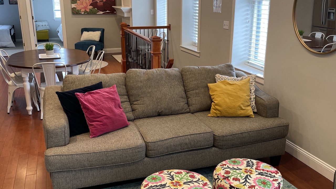 Photo of Livingroom in Lafayette Square