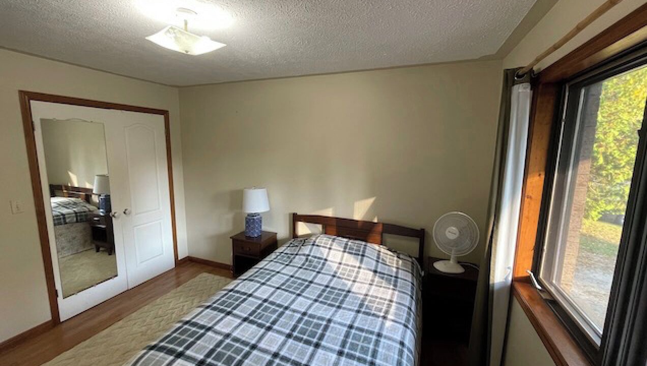 Photo of Bedroom in Hope Bay