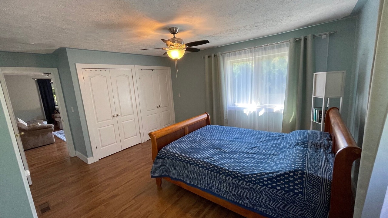 Photo of Bedroom in Hope Bay