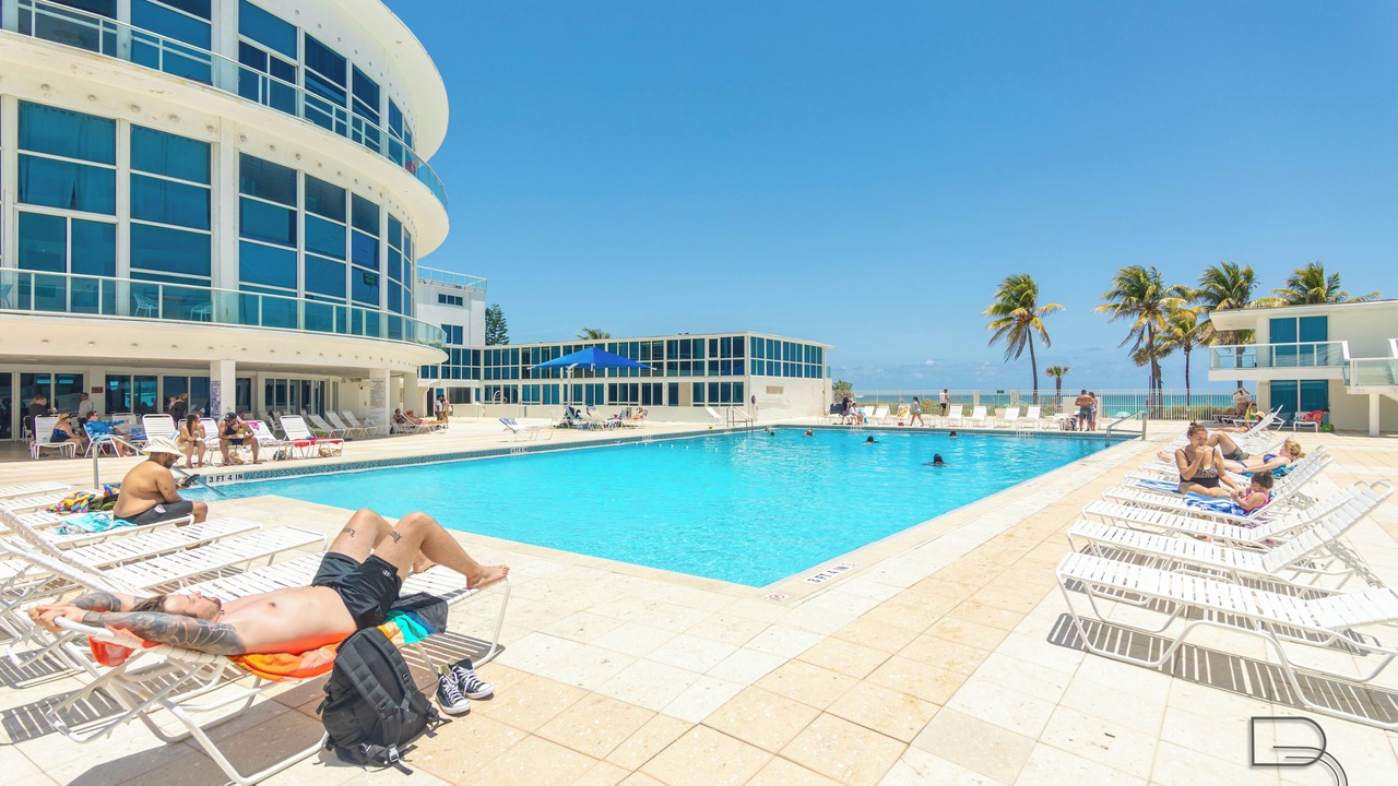 Photo of Outdoor in Mid Beach