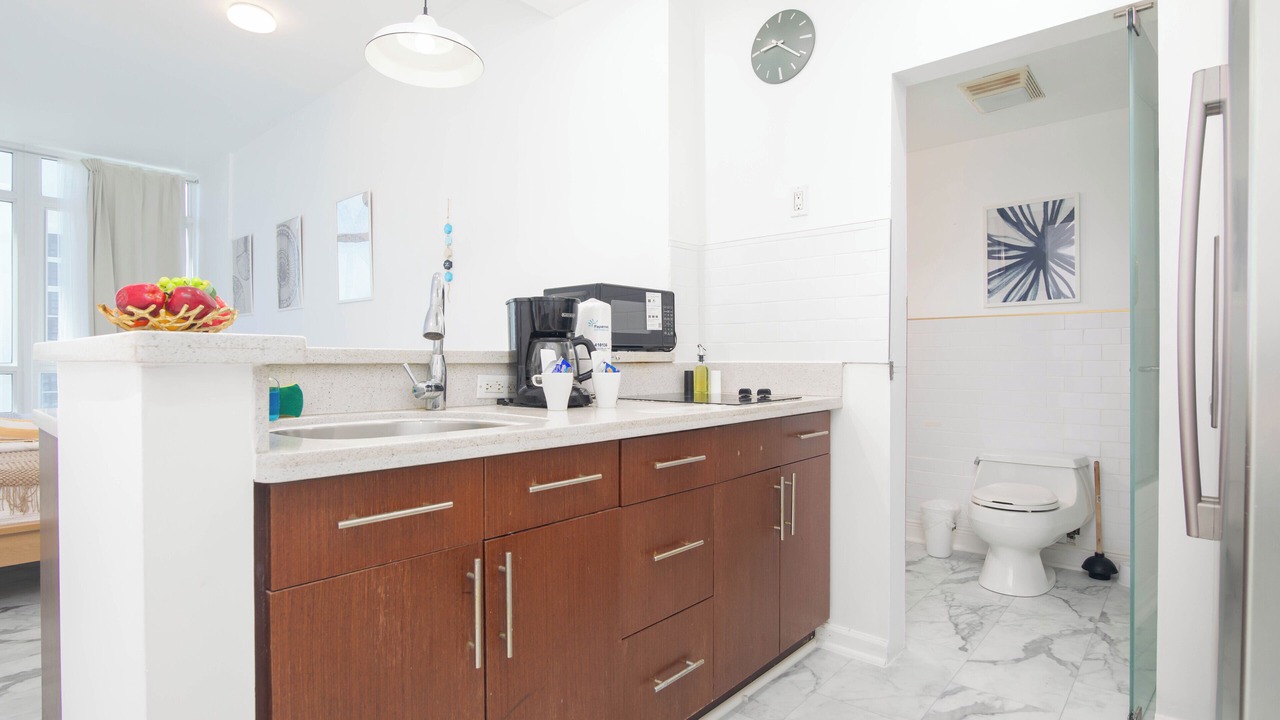 Photo of Kitchen in Mid Beach