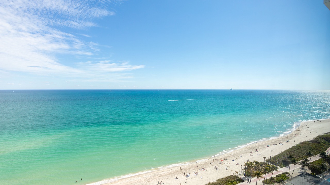 Photo of Others in Mid Beach