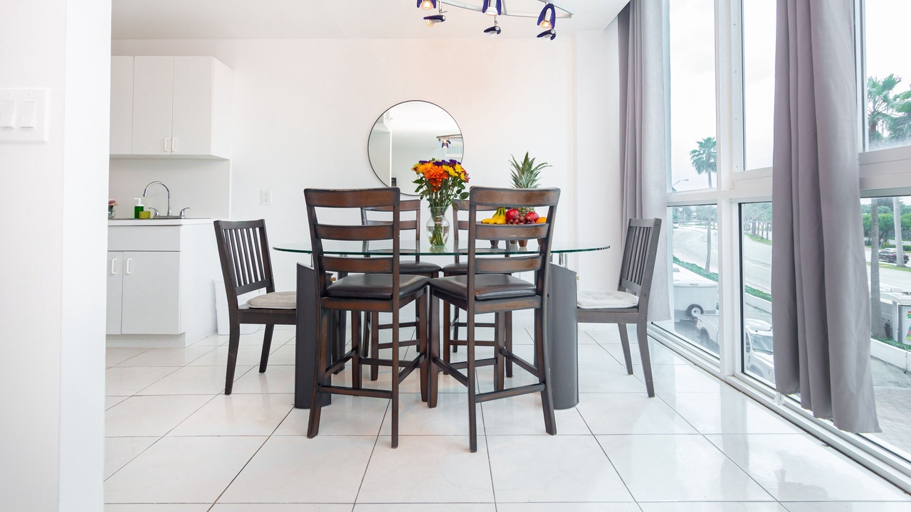 Photo of Kitchen in Mid Beach