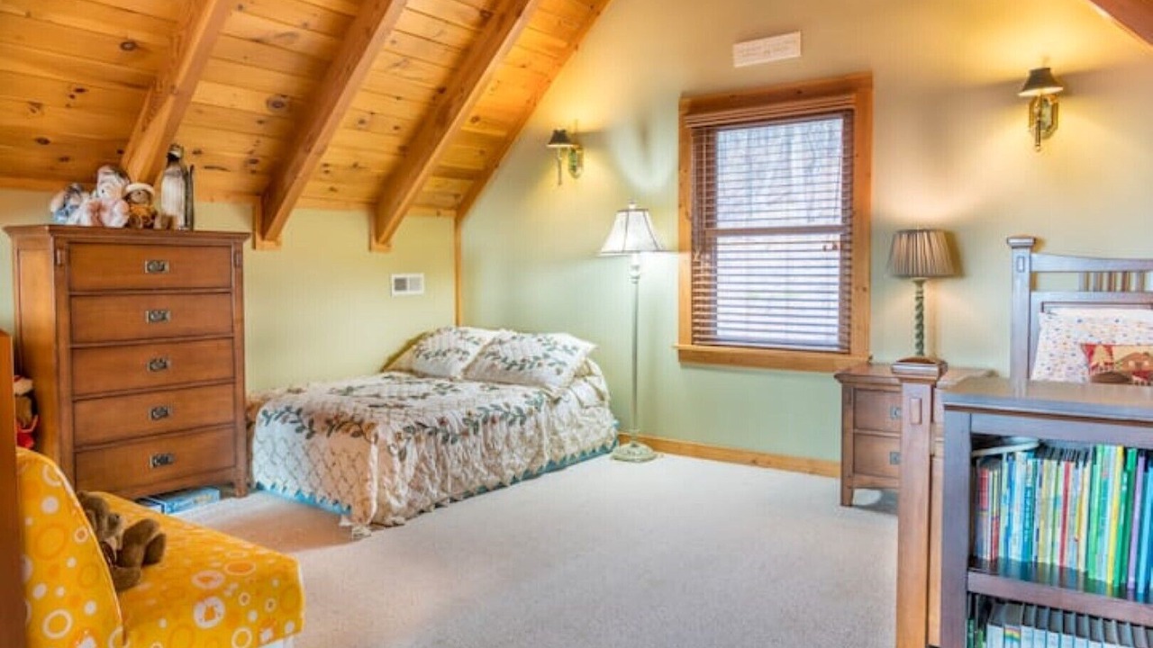 Photo of Bedroom in Pinnacle