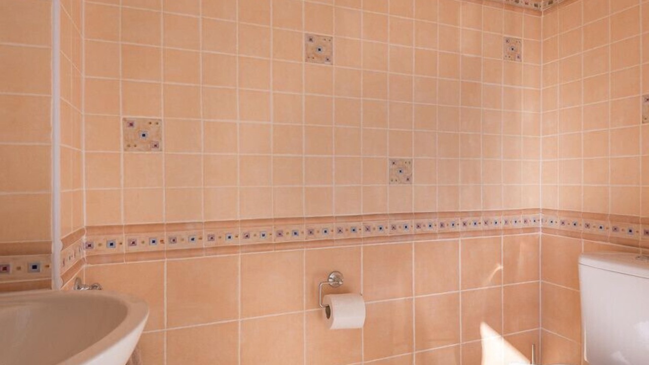 Photo of Bathroom in Polzeath