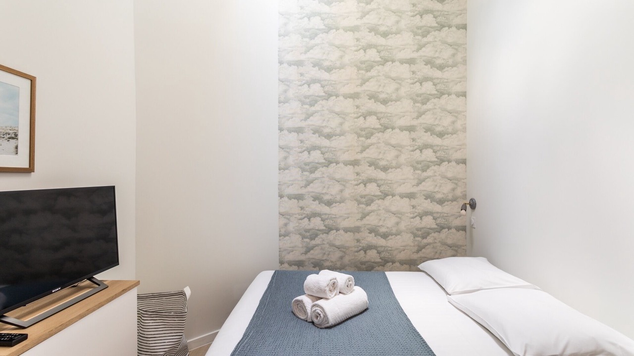 Photo of Bedroom in Centre