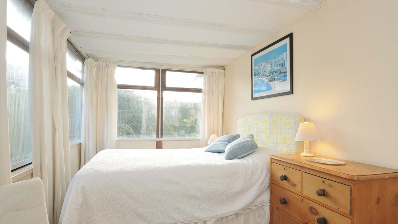 Photo of Bedroom in Rock