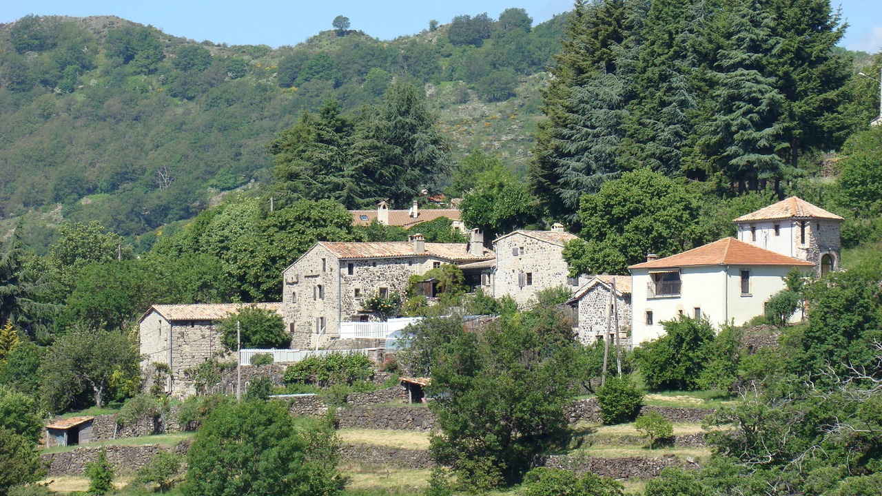 Photo of Outdoor in Pourcheres