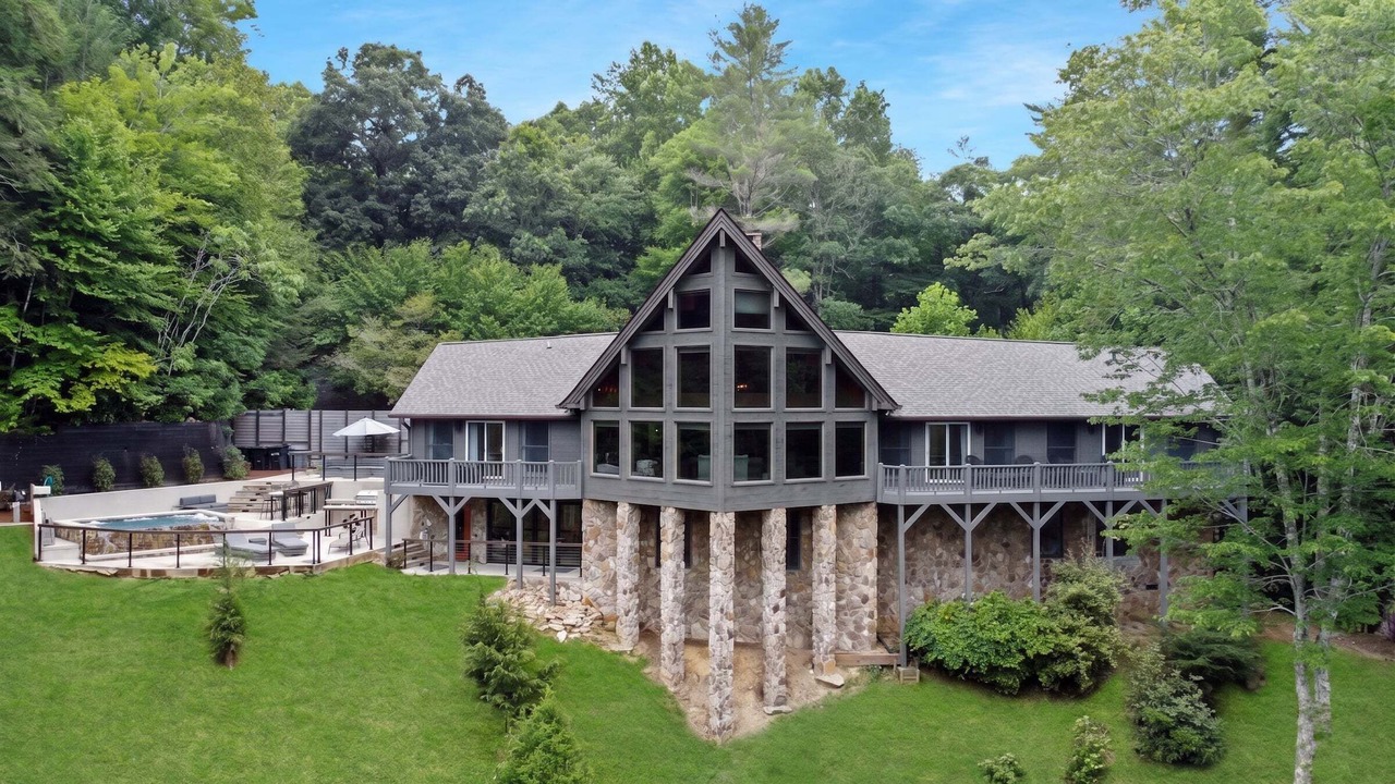 Photo of Outdoor in Blue Ridge
