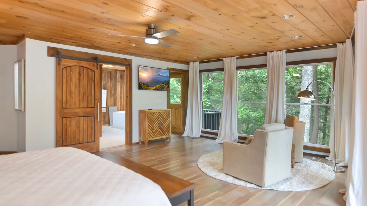 Photo of Bedroom in Blue Ridge