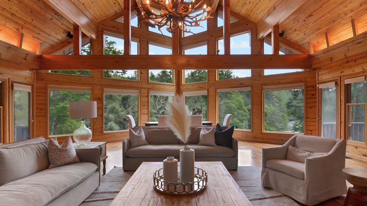 Photo of Livingroom in Blue Ridge