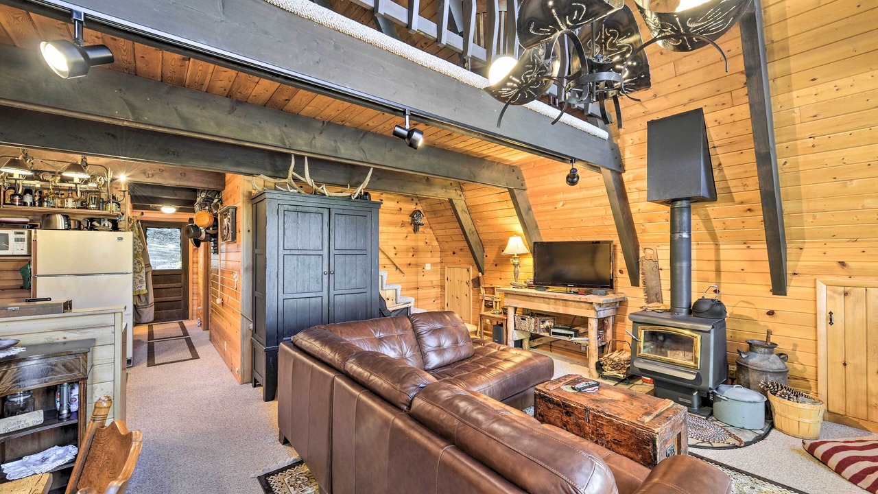 Photo of Livingroom in Irwin
