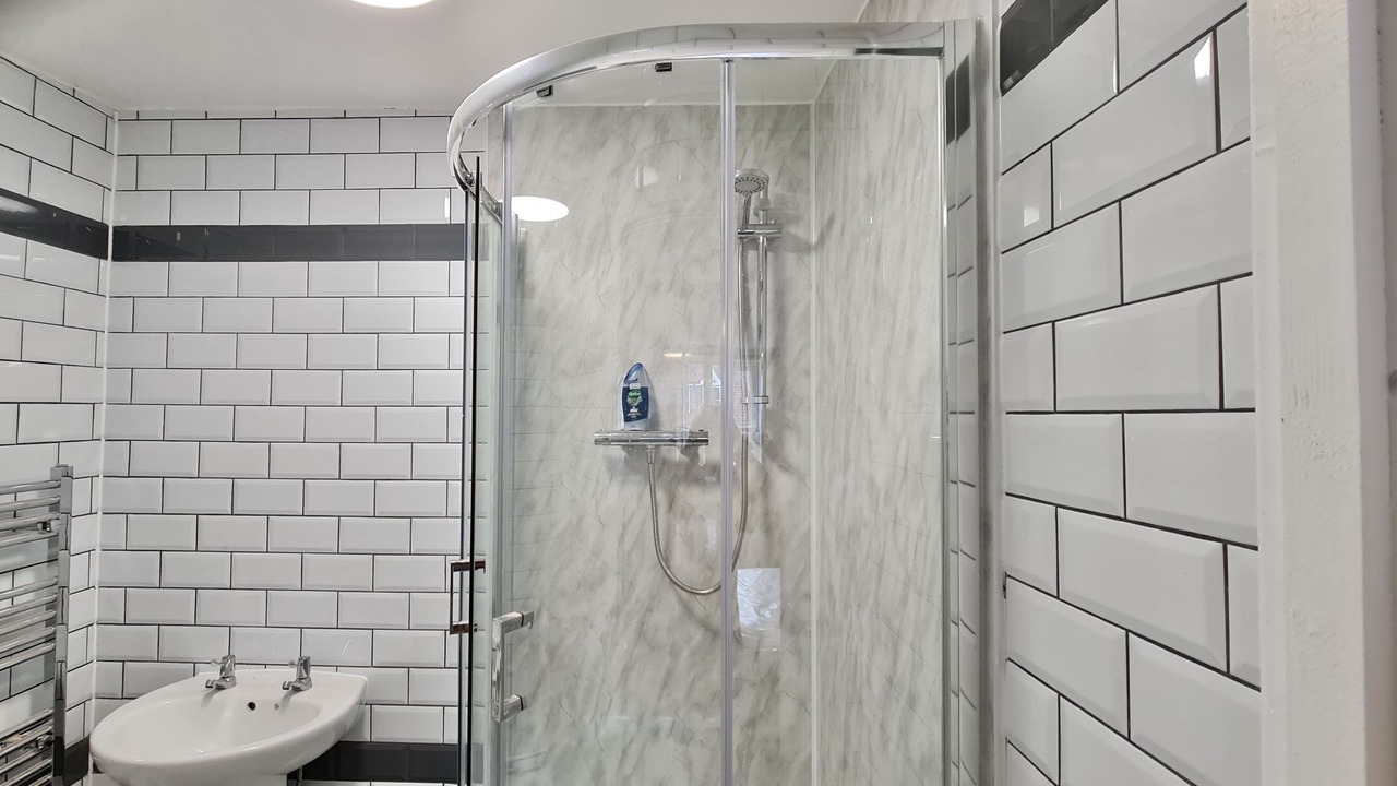 Photo of Bathroom in Ashford