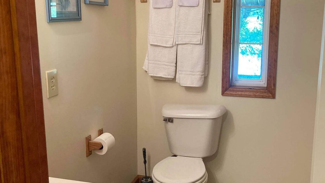 Photo of Bathroom in Vulcan