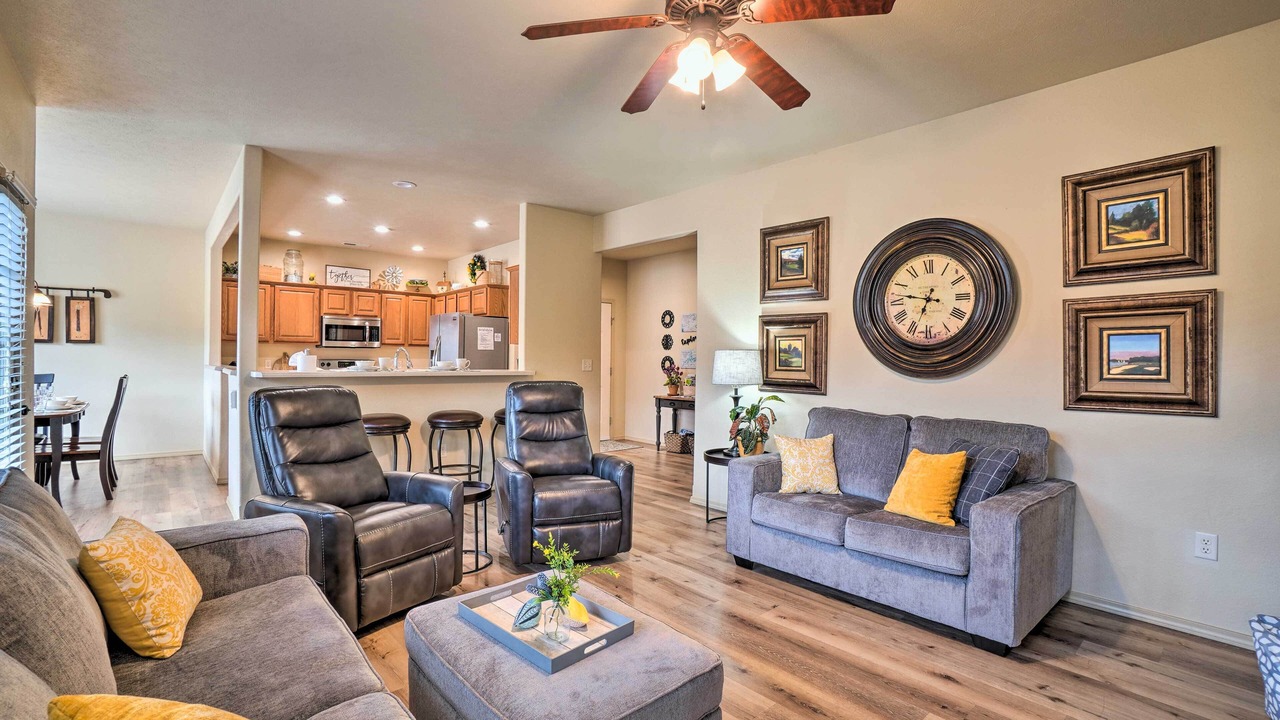 Photo of Livingroom in Branson West