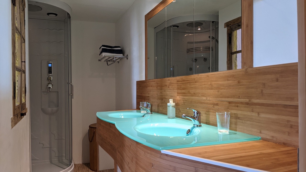 Photo of Bathroom in Montaillou