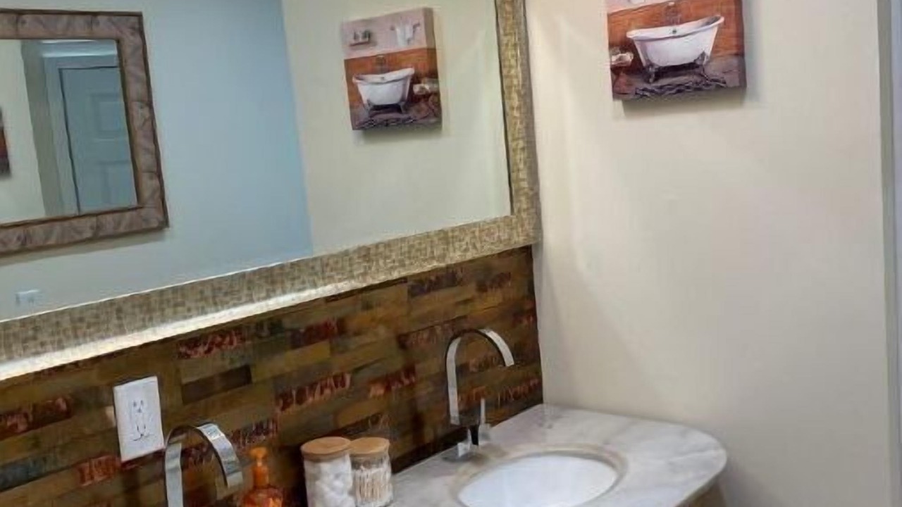 Photo of Bathroom in Downtown Chattanooga