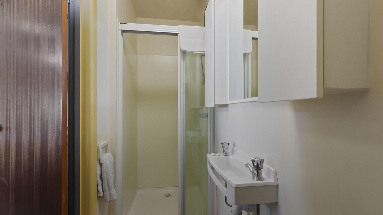 Photo of Bathroom in Hotham Heights