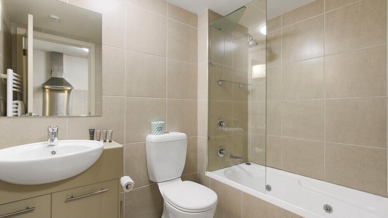 Photo of Bathroom in Hotham Heights