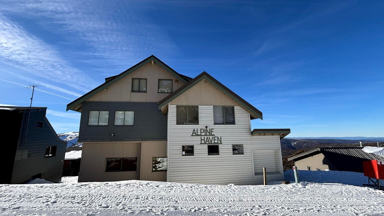 Photo of Outdoor in Hotham Heights