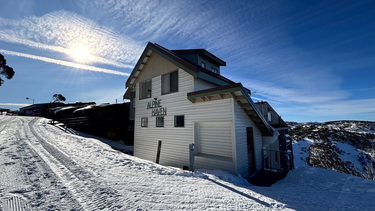 Photo of Outdoor in Hotham Heights