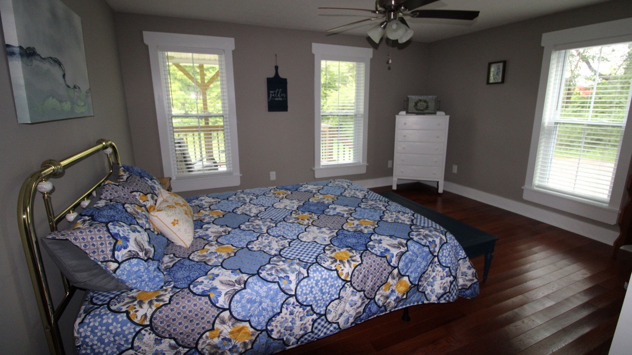 Photo of Bedroom in Bee Spring