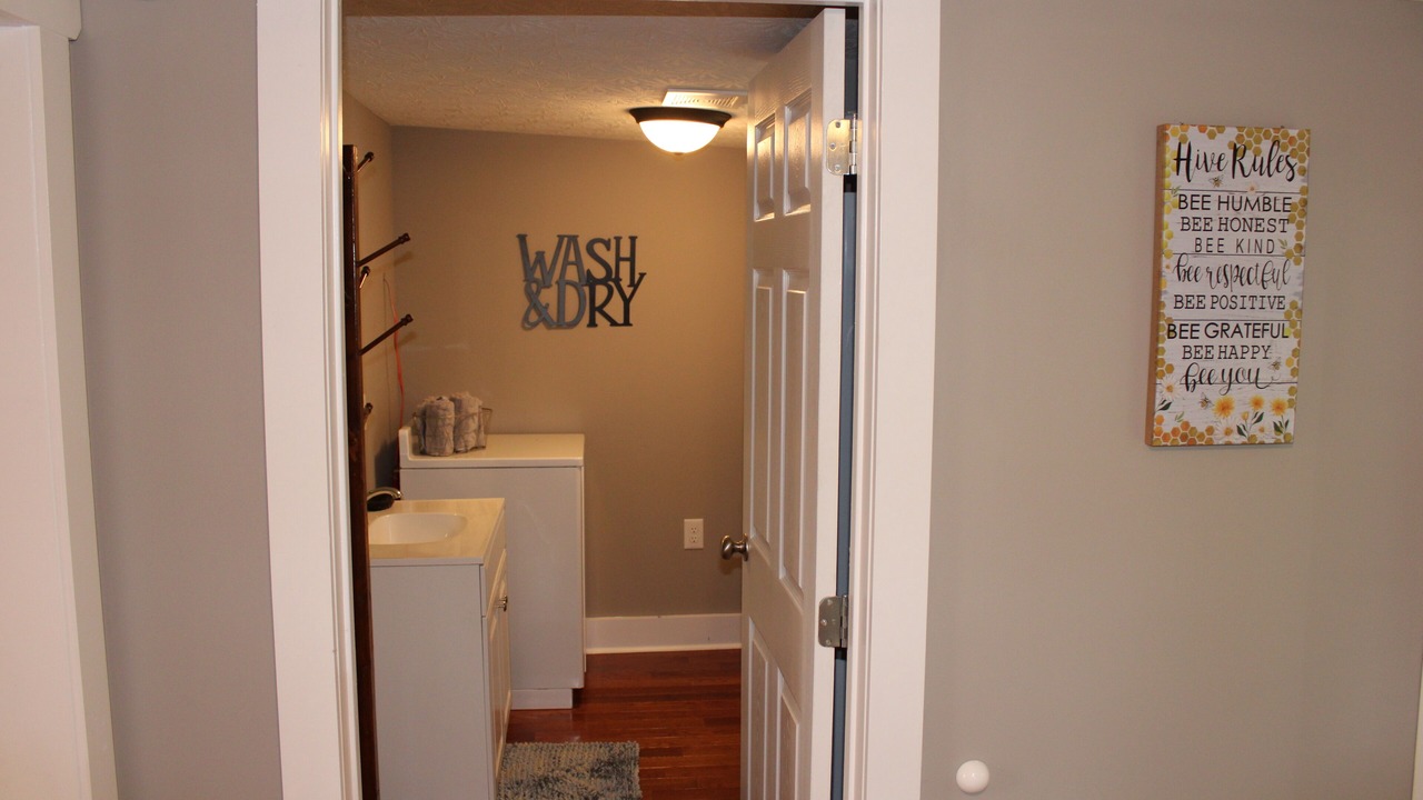 Photo of Others in Bee Spring