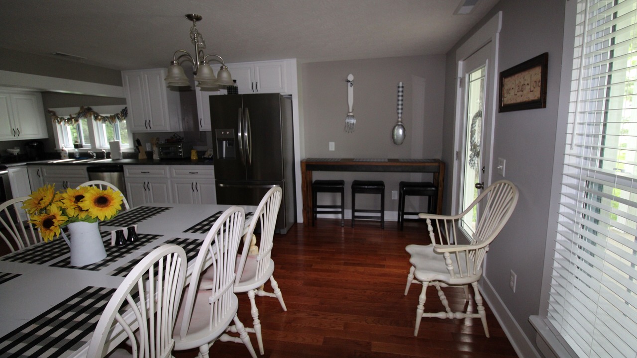 Photo of Others in Bee Spring