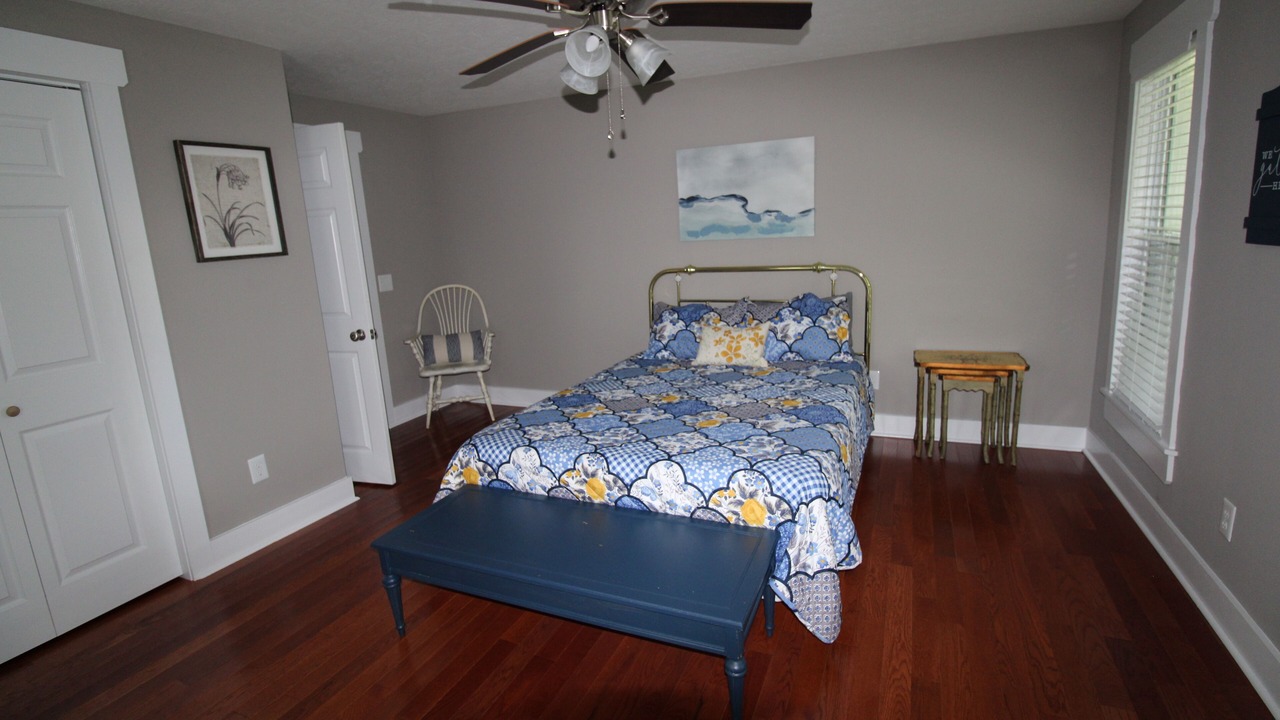 Photo of Bedroom in Bee Spring