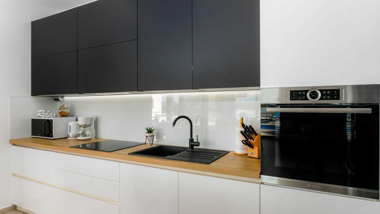 Photo of Kitchen in Malinska-Dubasnica