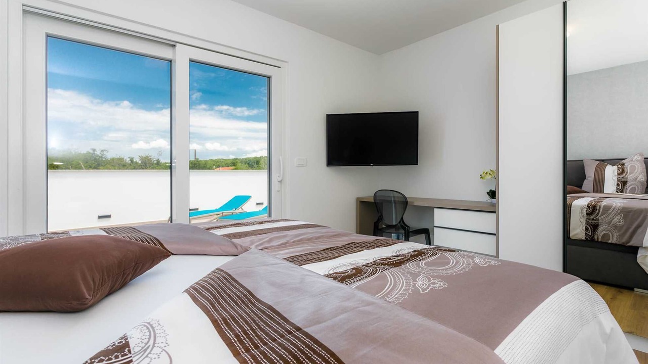 Photo of Bedroom in Malinska-Dubasnica